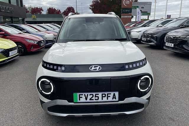 Hyundai INSTER 02 49kWh EV (116ps) Natural Ivory