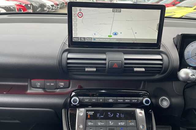 Hyundai INSTER 02 49kWh EV (116ps) Natural Ivory