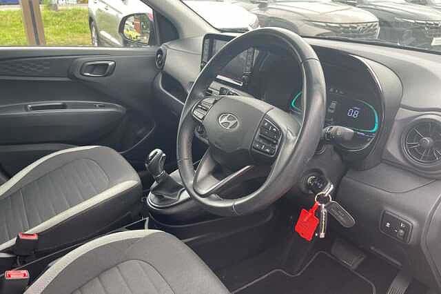 Hyundai I10 Advance [Nav] 1.0 MPi (63ps) Dragon Red