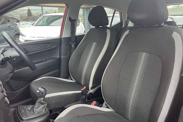 Hyundai I10 Advance [Nav] 1.0 MPi (63ps) Dragon Red