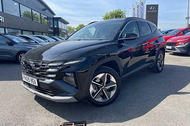 Hyundai TUCSON premium Plug In Hybrid 1.6 T-HDi PHEV (252ps) Abyss Black