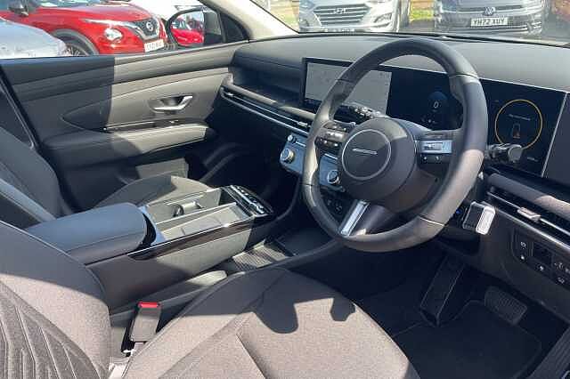 Hyundai TUCSON premium Plug In Hybrid 1.6 T-HDi PHEV (252ps) Abyss Black