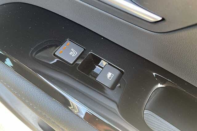 Hyundai TUCSON premium Plug In Hybrid 1.6 T-HDi PHEV (252ps) Abyss Black