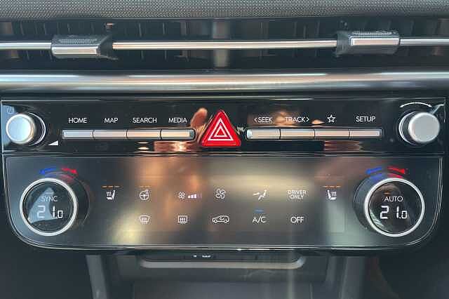 Hyundai TUCSON premium Plug In Hybrid 1.6 T-HDi PHEV (252ps) Abyss Black