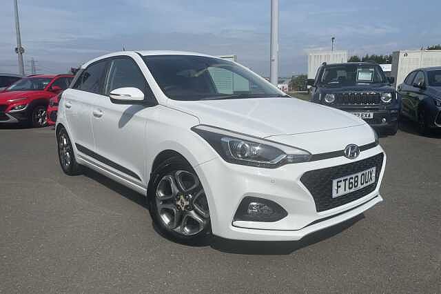 Hyundai i20 Premium Nav 1.2 MPi (84ps)