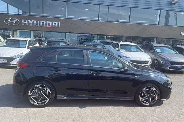 Hyundai i30 N Line S 1.5 T-GDi MHEV (140ps)
