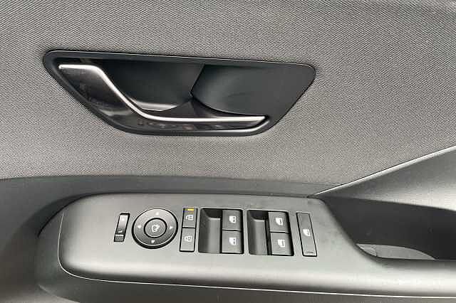 Hyundai KONA N Line Hybrid 1.6 GDi HEV (129ps)