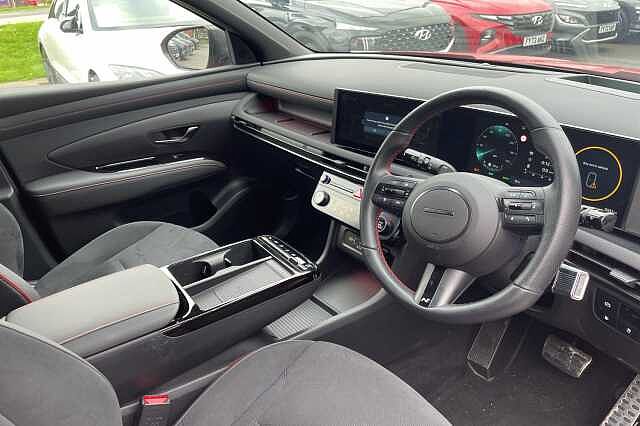 Hyundai TUCSON N Line S Plug in Hybird 1.6 T-GDi PHEV 4WD (252ps)
