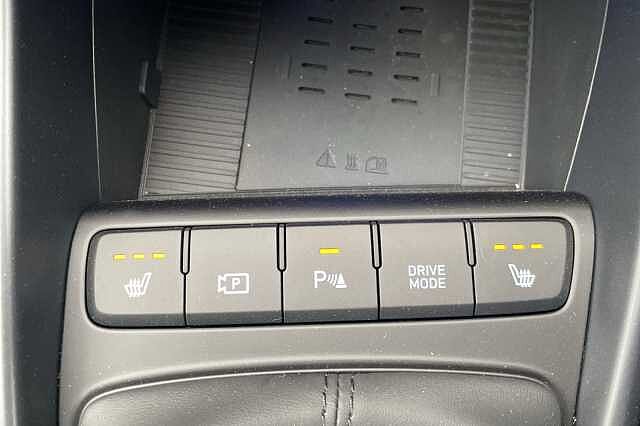Hyundai i20 Ultimate 1.0 T-GDi (100ps)