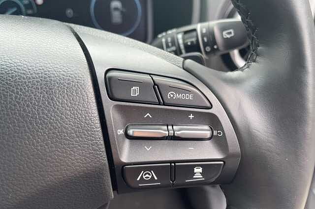 Hyundai KONA Premium Hybrid 1.6 GDi HEV (141ps)