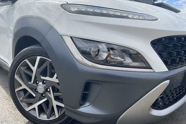 Hyundai KONA Premium Hybrid 1.6 GDi HEV (141ps)