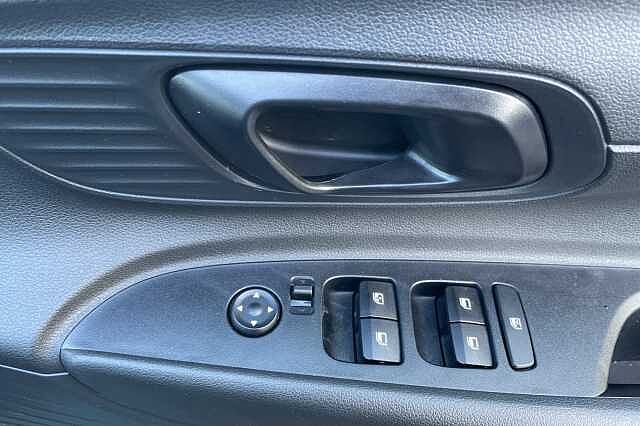 Hyundai I20 Advance (Nav) 1.0 T-GDi (100ps) Mangrove Green