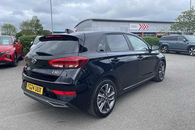 Hyundai i30 Premium 1.0 T-GDi MHEV (120ps)