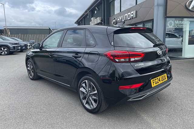 Hyundai i30 Premium 1.0 T-GDi MHEV (120ps)