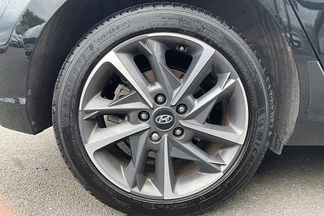 Hyundai i30 Premium 1.0 T-GDi MHEV (120ps)