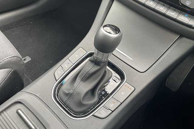 Hyundai i30 Premium 1.0 T-GDi MHEV (120ps)