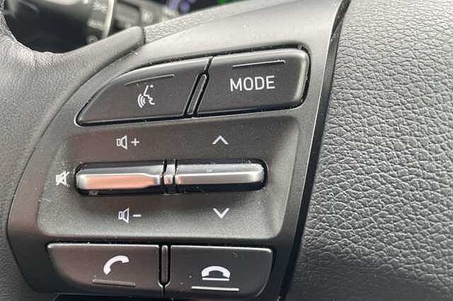 Hyundai i30 Premium 1.0 T-GDi MHEV (120ps)