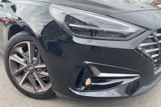 Hyundai i30 Premium 1.0 T-GDi MHEV (120ps)