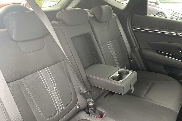 Hyundai TUCSON Premium Hybrid 1.6 T-GDi HEV (230ps)