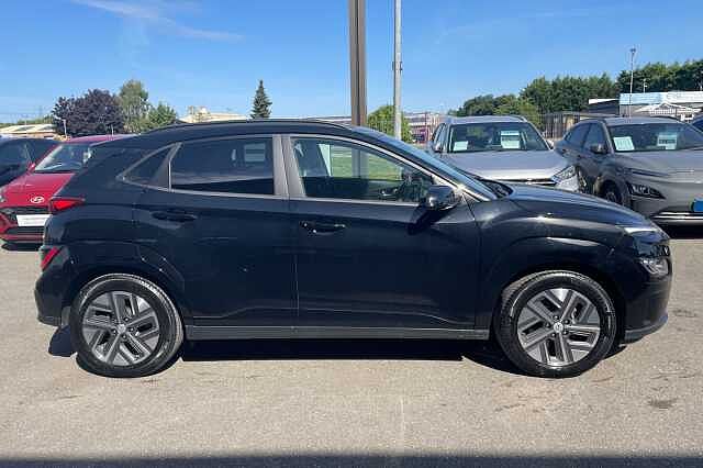 Hyundai KONA Premium Electric 64kWh EV (204ps) Abyss Black