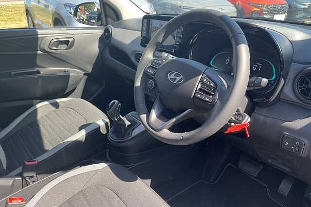 Hyundai I10 Advance [Nav] 1.0 MPi (63ps) Vibrant Blue