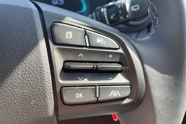 Hyundai I10 Advance [Nav] 1.0 MPi (63ps) Vibrant Blue