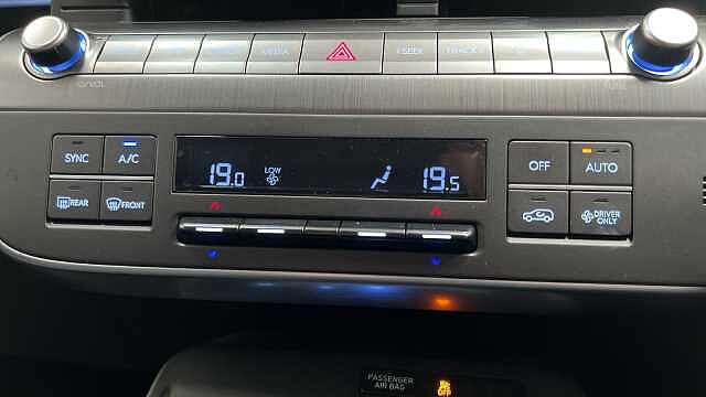 Hyundai KONA 65.4kWh Ultimate SUV 5dr Electric Auto (218 ps)