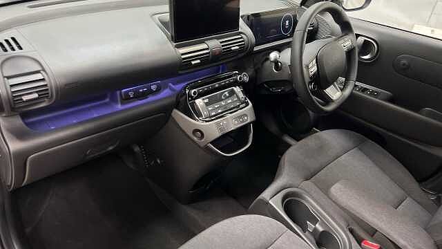 Hyundai INSTER Long Range 49kWh 02 SUV 5dr Electric Auto (115 ps)