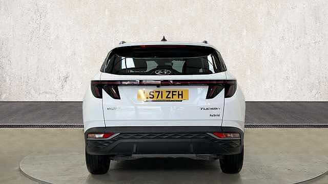 Hyundai TUCSON 1.6 h T-GDi SE Connect SUV 5dr Petrol Hybrid Auto Euro 6 (s/s) (230 ps) White