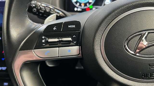 Hyundai TUCSON 1.6 h T-GDi SE Connect SUV 5dr Petrol Hybrid Auto Euro 6 (s/s) (230 ps) White