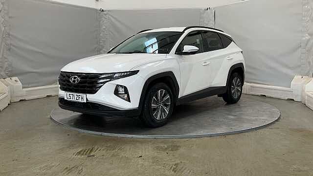 Hyundai TUCSON 1.6 h T-GDi SE Connect SUV 5dr Petrol Hybrid Auto Euro 6 (s/s) (230 ps) White