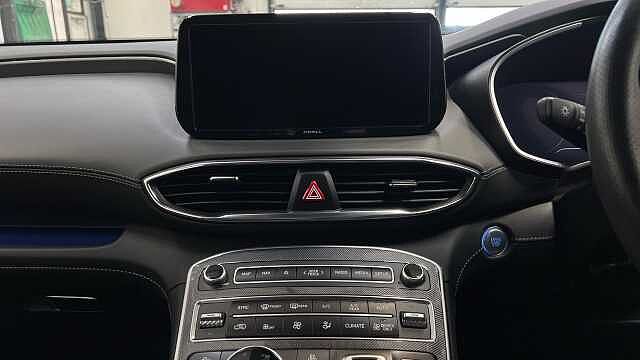 Hyundai SANTA FE 1.6 T-GDi 13.8kWh Ultimate SUV 5dr Petrol Plug-in Hybrid Auto 4WD Euro 6 (s/s) ( White Cream