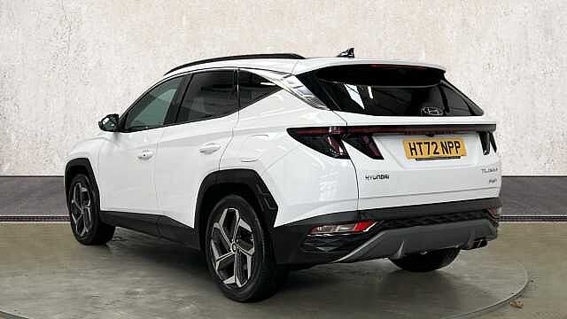 Hyundai TUCSON 1.6 h T-GDi 13.8kWh Ultimate SUV 5dr Petrol Plug-in Hybrid Auto 4WD Euro 6 (s/s) Atlas White