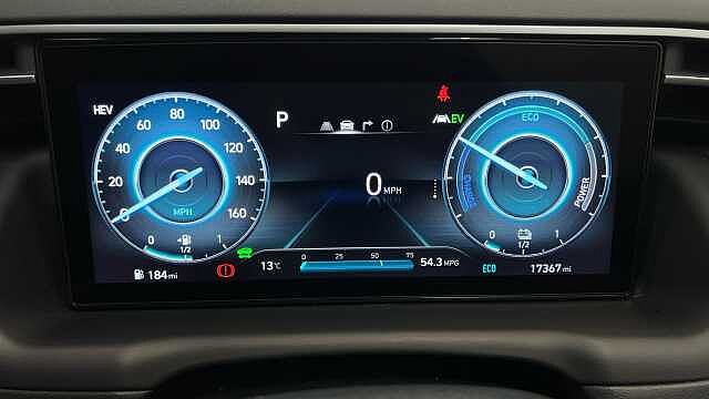 Hyundai TUCSON 1.6 h T-GDi 13.8kWh Ultimate SUV 5dr Petrol Plug-in Hybrid Auto 4WD Euro 6 (s/s) Atlas White