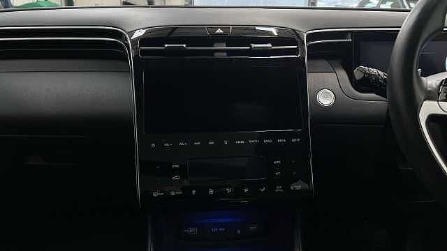 Hyundai TUCSON 1.6 h T-GDi 13.8kWh Ultimate SUV 5dr Petrol Plug-in Hybrid Auto 4WD Euro 6 (s/s) Atlas White