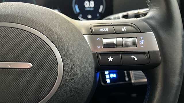 Hyundai KONA 1.6 h-GDi Advance SUV 5dr Petrol Hybrid DCT Euro 6 (s/s) (141 ps) Black