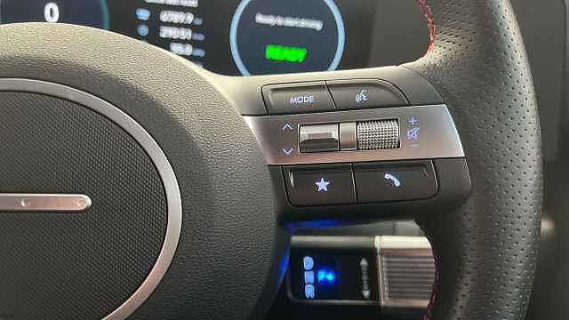 Hyundai KONA 1.6 h-GDi N Line SUV 5dr Petrol Hybrid DCT Euro 6 (s/s) (141 ps) Red