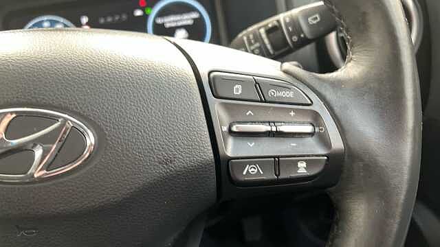 Hyundai KONA 1.6 h-GDi Ultimate SUV 5dr Petrol Hybrid DCT Euro 6 (s/s) (141 ps) Blue