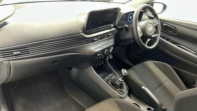Hyundai BAYON 1.0 T-GDi Advance SUV 5dr Petrol Manual Euro 6 (s/s) (100 ps) White
