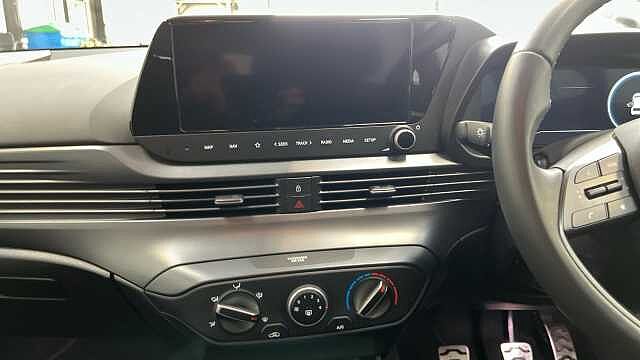 Hyundai BAYON 1.0 T-GDi Advance SUV 5dr Petrol Manual Euro 6 (s/s) (100 ps) White