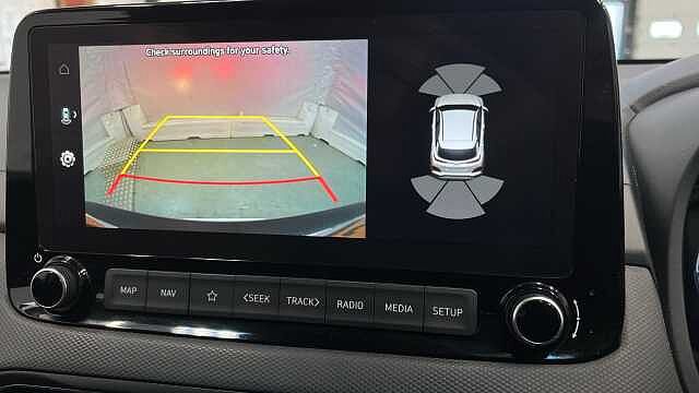 Hyundai KONA 1.6 h-GDi Premium SUV 5dr Petrol Hybrid DCT Euro 6 (s/s) (141 ps) Atlas White