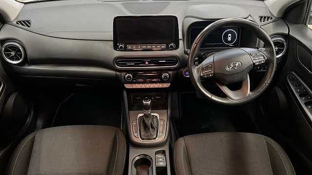 Hyundai KONA 1.6 h-GDi Premium SUV 5dr Petrol Hybrid DCT Euro 6 (s/s) (141 ps) Atlas White