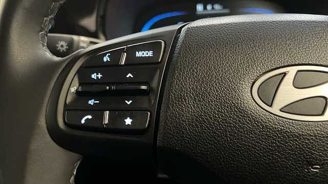 Hyundai I10 1.0 Advance Hatchback 5dr Petrol Auto Euro 6 (s/s) (63 ps) Atlas White