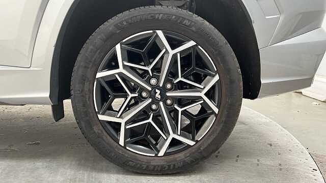 Hyundai TUCSON 1.6 h T-GDi N Line SUV 5dr Petrol Hybrid Auto Euro 6 (s/s) (230 ps) Silver