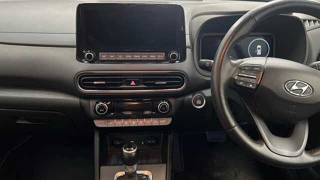 Hyundai KONA 1.6 h-GDi Ultimate SUV 5dr Petrol Hybrid DCT Euro 6 (s/s) (141 ps) White