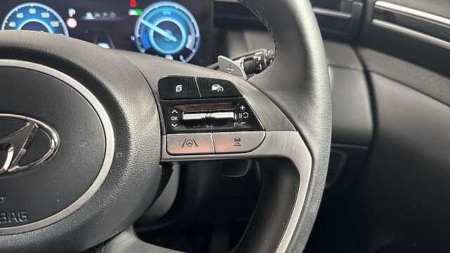 Hyundai TUCSON 1.6 h T-GDi Premium SUV 5dr Petrol Hybrid Auto Euro 6 (s/s) (230 ps)