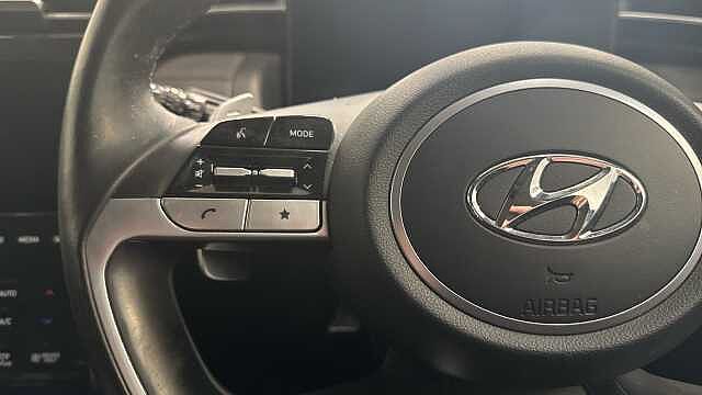 Hyundai TUCSON 1.6 h T-GDi Premium SUV 5dr Petrol Hybrid Auto Euro 6 (s/s) (230 ps) Black