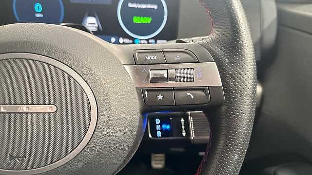 Hyundai KONA 65.4kWh N Line SUV 5dr Electric Auto (218 ps) Red