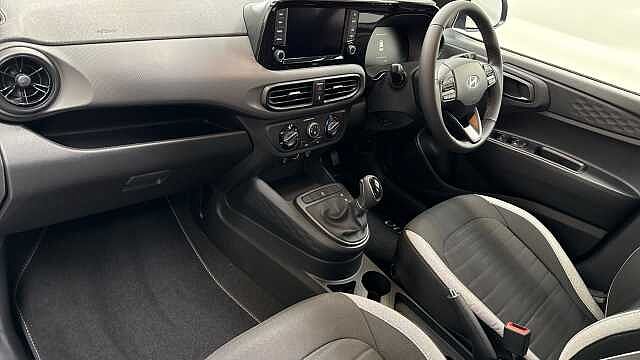 Hyundai i10 1.0 Advance Hatchback 5dr Petrol Auto Euro 6 (s/s) (63 ps)