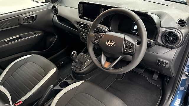Hyundai i10 1.0 Advance Hatchback 5dr Petrol Auto Euro 6 (s/s) (63 ps)